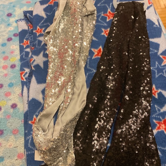 Scarf - Picture 1 of 1